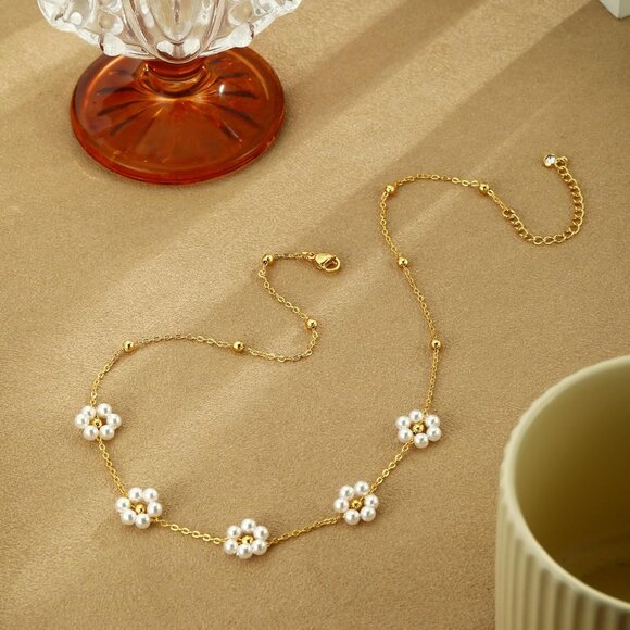 Women's Flower Gold Pearl Necklace 14k Gold Plated Dainty Pearl Necklace Choker - Picture 7 of 7